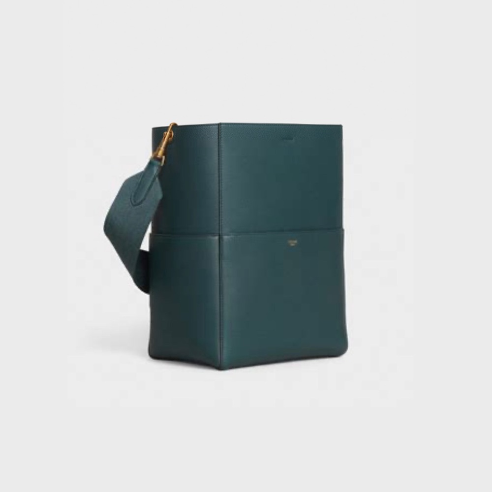 CELINE Seau Sangle in Amazone green medium NWT Never Been Used